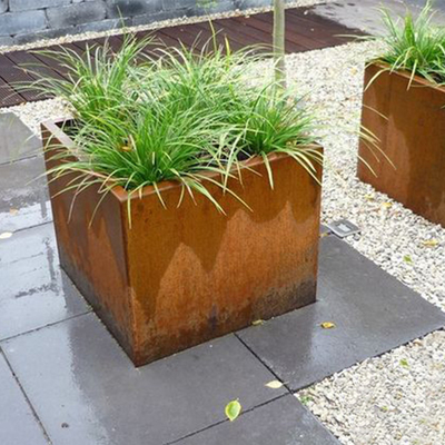 鋼鉄長方形の植木鉢/花プランターを風化させる屋外の金属