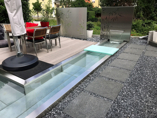 SGSの屋外の金属の庭はCortenの鋼鉄池水特徴の錆ついた赤を飾る
