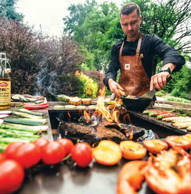 風化させた Corten の鋼鉄 Bbq の火ピット 3mm の円の Plancha との厚さ