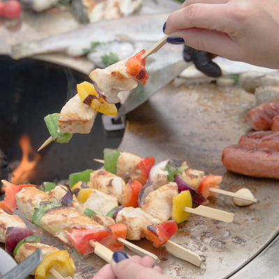 キャンプのピクニックのために燃えるCortenの鋼鉄屋外の火ピットの鋼鉄BBQのグリル