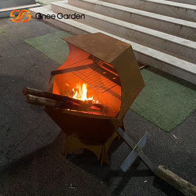レストランの屋内屋外のキャンプのための携帯用 Corten の鋼鉄 Bbq のグリル