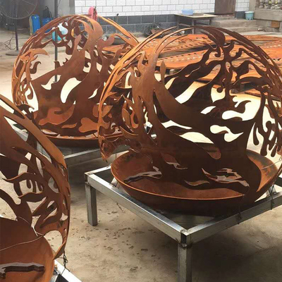 フェニックス パターン鋼鉄火ピットの庭の暖まることのための屋外のテラスのCorten球Firepit