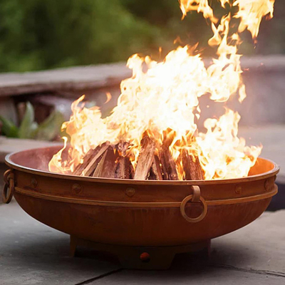 Cortenの鋼鉄庭の屋外のFirepitの現代暖炉の暖房木焼却
