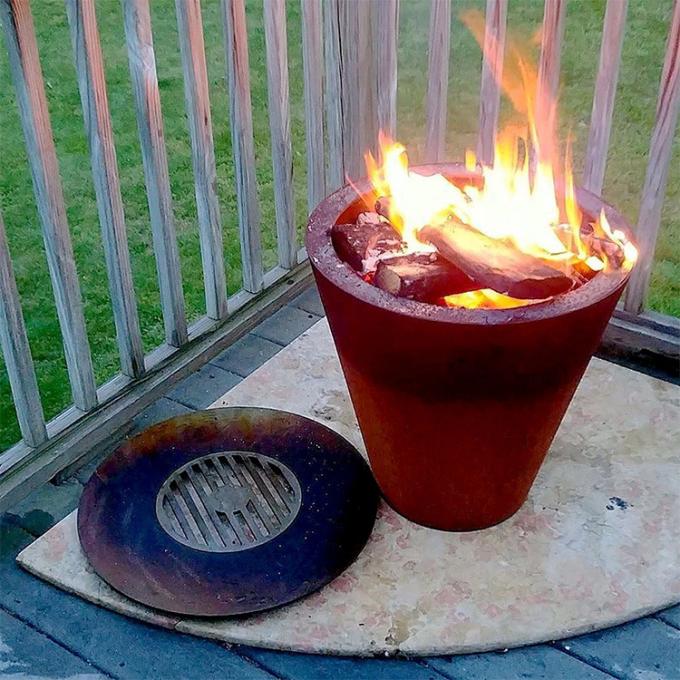 キャンプの屋外のCortenの鋼鉄庭の暖炉の火ピットおよびBbqのバーベキューのグリル