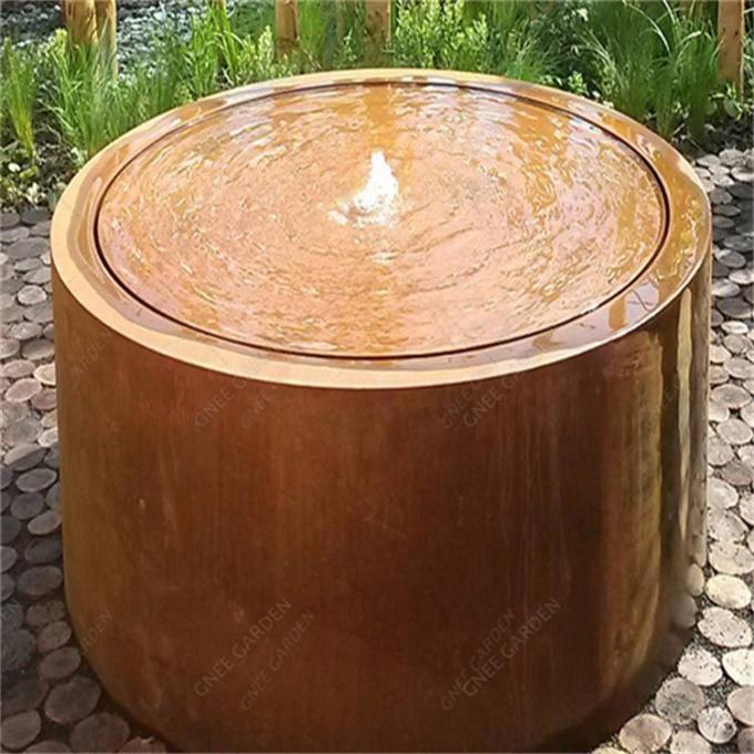 鋼鉄水噴水をcorten