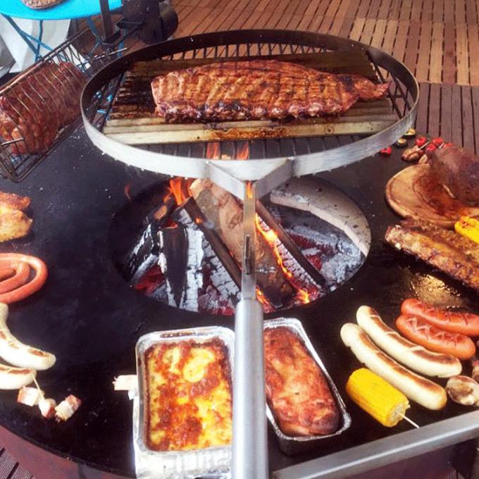 耐久の屋外の台所バーベキューはCortenの鋼鉄バーベキューの火ピットのグリルを焼く