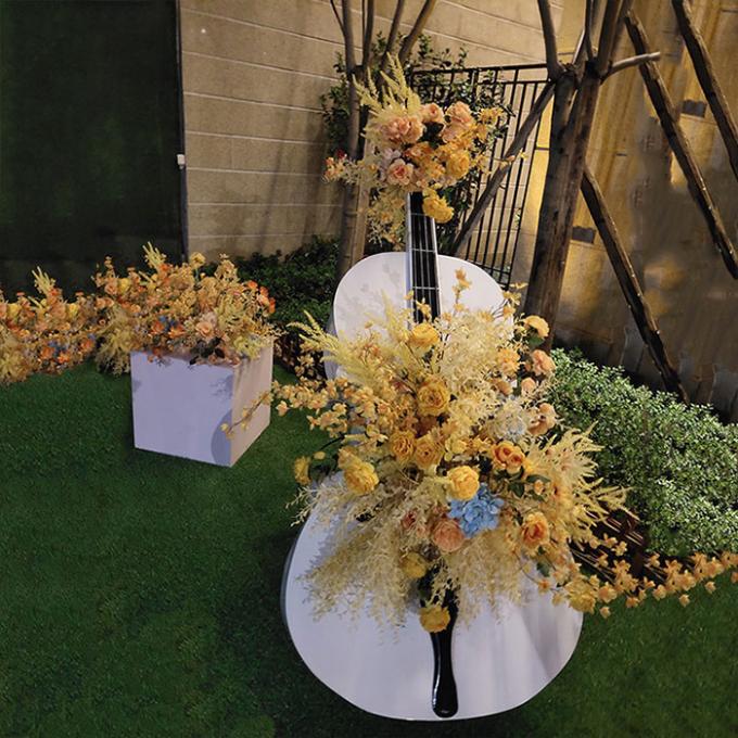 屋外の庭の装飾のチェロの鉄音楽主題の装飾の芝生の創造的な装飾の楽器の彫刻